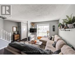 2 - 1193 NELLIS STREET - 9