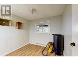 69 - 806201 OXFORD ROAD 29 ROAD - 19