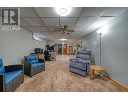 1061 ELORA ROAD - 44