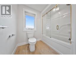 574252 OLD SCHOOL LINE - 19