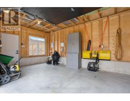 1005 WINDHAM CENTRE ROAD - 32