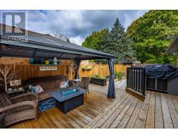 18 DEMEYERE AVENUE - 38