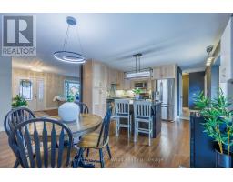 18 DEMEYERE AVENUE - 8