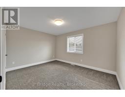 66 CASH CRESCENT - 30