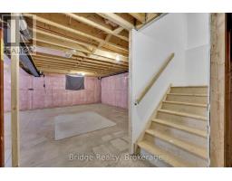 66 CASH CRESCENT - 37