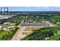 66 CASH CRESCENT - 40