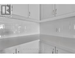 30 SEATON CRESCENT - 6