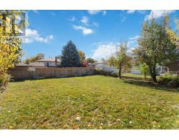 154 ROSAMOND CRESCENT - 28