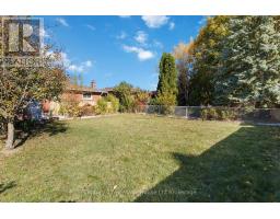 154 ROSAMOND CRESCENT - 30