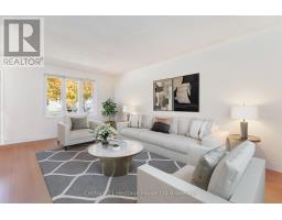 154 ROSAMOND CRESCENT - 4