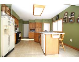 264 JOHN STREET S - 16