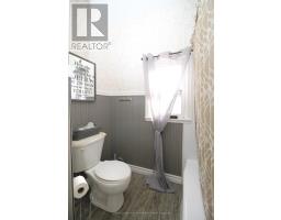 264 JOHN STREET S - 17