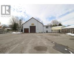 264 JOHN STREET S - 2