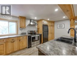 8 VICTORIA STREET - 12