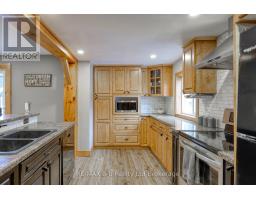 8 VICTORIA STREET - 13