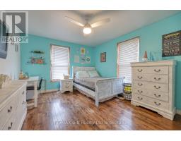 8 VICTORIA STREET - 19