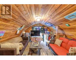 8 VICTORIA STREET - 24