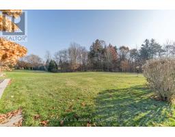 90 WESTON DRIVE - 32