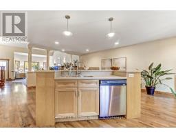 143 BOYD BOULEVARD - 13