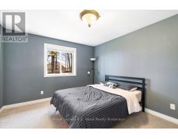 56 WINTERGREEN CRESCENT - 13