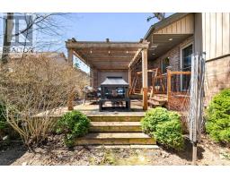 56 WINTERGREEN CRESCENT - 20