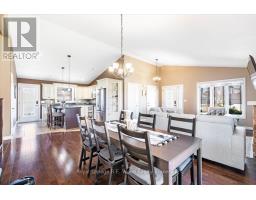 56 WINTERGREEN CRESCENT - 6