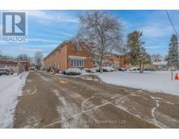 11 - 78 BEE STREET - 30