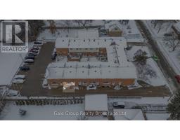 11 - 78 BEE STREET - 33