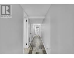 3 MARY STREET E - 13