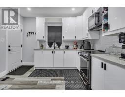 3 MARY STREET E - 15