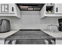 3 MARY STREET E - 28