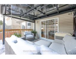 14 SCOURFIELD DRIVE - 33