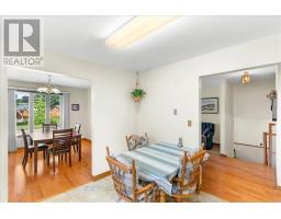 38 DENRICH AVENUE - 18