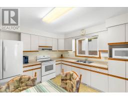 38 DENRICH AVENUE - 19