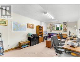 38 DENRICH AVENUE - 34