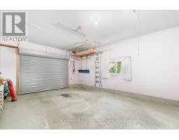 38 DENRICH AVENUE - 41