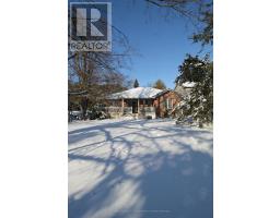 105 DUCHESS AVENUE - 27