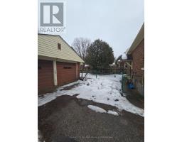 523 QUINTIN PLACE - 5