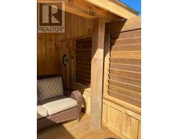 47 BECKETT BOULEVARD - 27