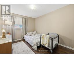 599 GAINSBOROUGH ROAD - 27