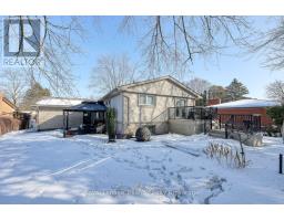 11 PRINCESS PARK ROAD - 39