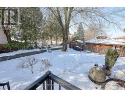 11 PRINCESS PARK ROAD - 41