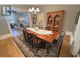 63 VANSITTART AVENUE - 15