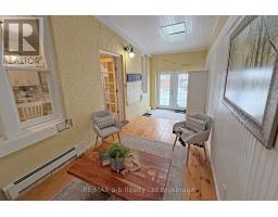 63 VANSITTART AVENUE - 27