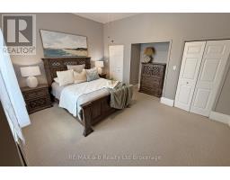 63 VANSITTART AVENUE - 29