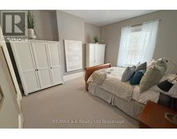 63 VANSITTART AVENUE - 31