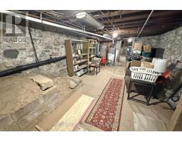 63 VANSITTART AVENUE - 36