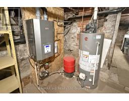 63 VANSITTART AVENUE - 38