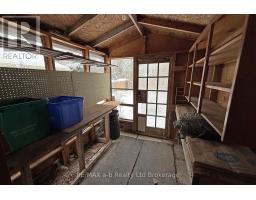 63 VANSITTART AVENUE - 47