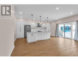 606 - 361 QUARTER TOWN LINE - 4